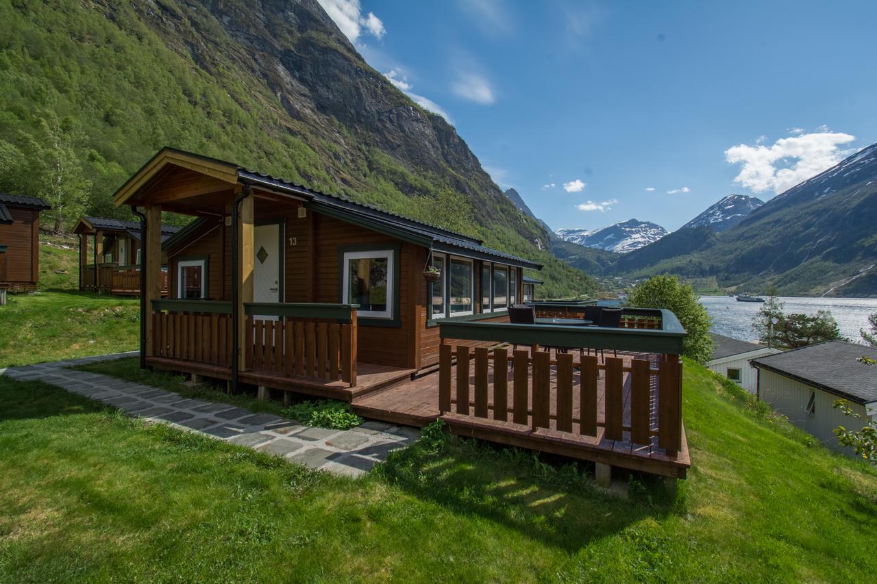 Grande Hytteutleige Og Camping Geiranger Exterior foto